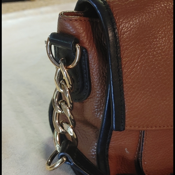 AUTHENTIC BEAUTIFUL MICHAEL KORS CROSSBODY - Picture 3 of 9